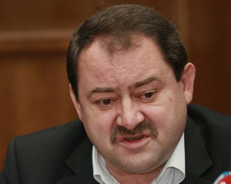 Съдия Пенгезов получи 1 година условно за злоупотреба с власт