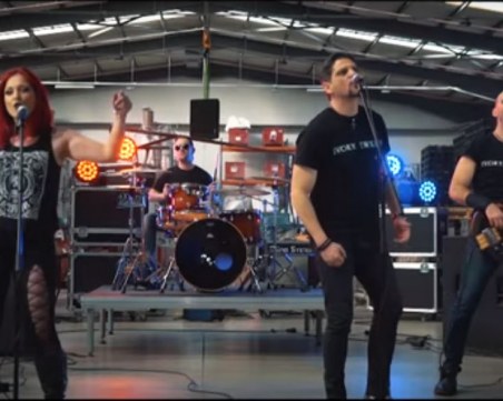 Музикална група посвети новата си песен на Пловдив