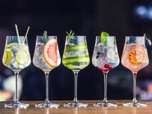 Какъв е перфектният коктейл за всяка зодия?