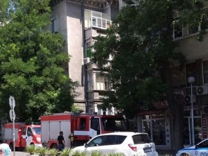 Пожар избухна в апартамент в центъра на Пловдив
