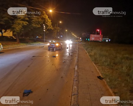 Тежък пътен инцидент в Пловдив по чудо не доведе до пострадали