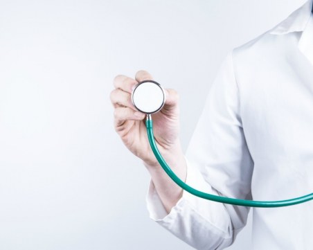 Да не те свие стомахът на плажа! Прегледът при лекар – солен