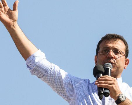 Екрем Имамоглу – новата звезда на Истанбул. Какво става сега с Турция?