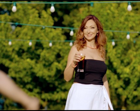 Фолк легендата Лия отново ще радва почитателите на жанра, завръща се на сцена