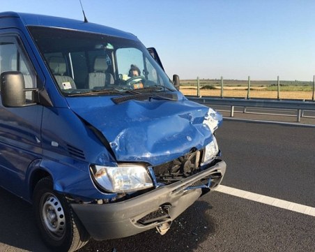 Тежка катастрофа с българи в Румъния! Един е загинал, 4-ма са ранени