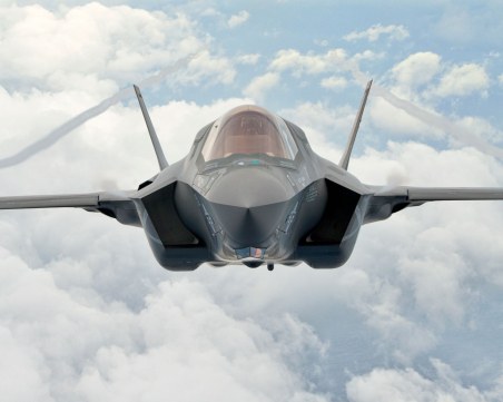 Турция трябва да избира между C-400 и F-35