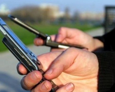 12-годишен падна в капана на ало измамници, даде им 15 бона