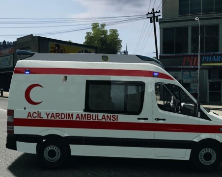 Бус с нелегални мигранти катастрофира край Одрин. Загинали са 11 души