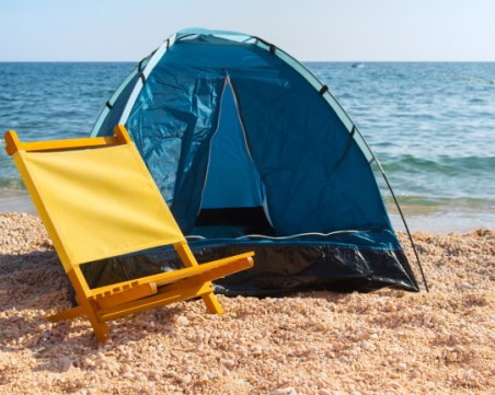 Глоба до 5000 лева за палатка на плажа в Царево
