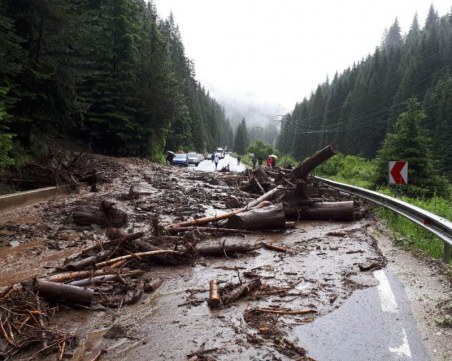 След пороите: Пет родопски села са откъснати от света