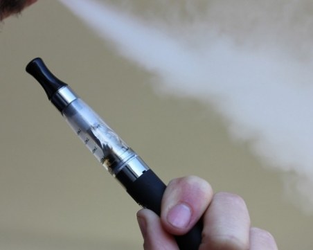 Забраняват напълно електронните цигари в Сан Франциско