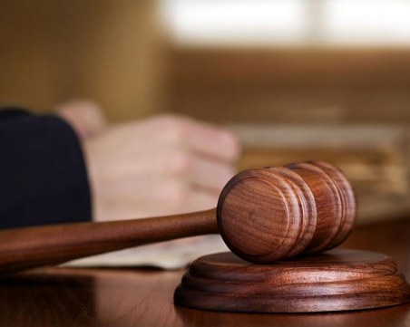 Българи съпрузи отвлякоха в Италия своя син гей, сърбин им помага