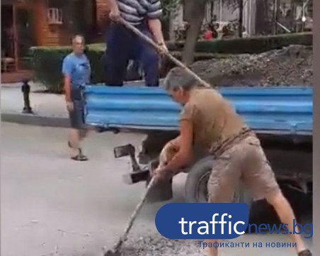 Огромни ями зейват в Пловдив след дъждовете, на места могат да погълнат коли