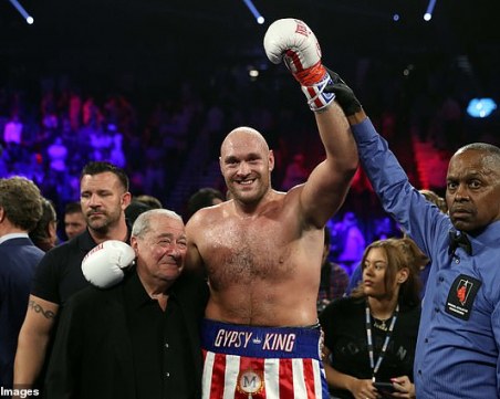 Фюри към Еди Хърн: Златната ти гъска бе сготвена от един дебелак