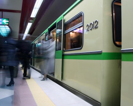 Паника на метростанция 