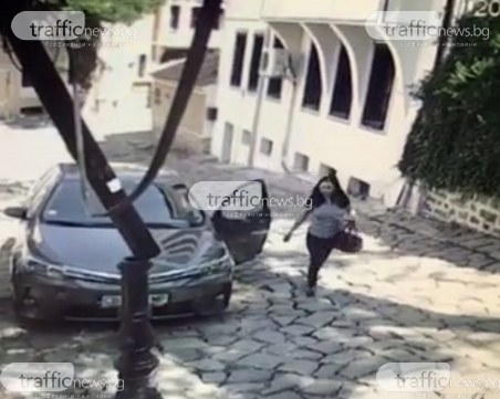 ВИДЕО закова пишман-шофьорка! Събори стълб в Пловдив и си тръгна