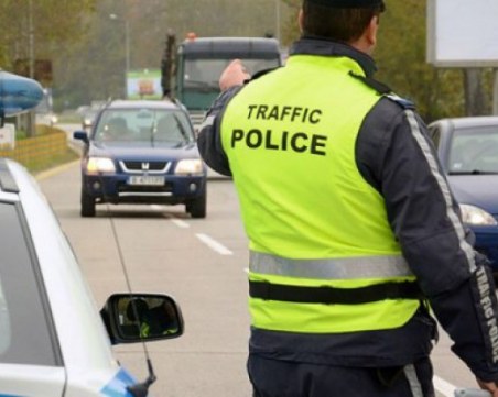 Хванаха полицейски шеф пиян зад волана, взеха му книжката!