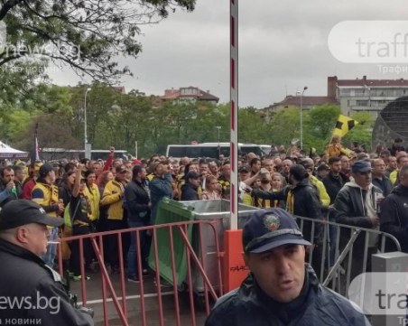 Нововъведение: На футболен мач в България – само с поименен билет