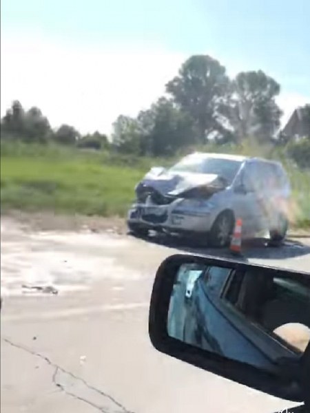 Зверска катастрофа на Околовръстното на Пловдив, един автомобил е смазан