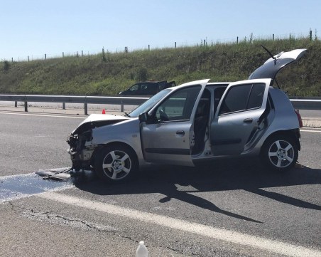 Катастрофа затрудни движението на АМ Тракия