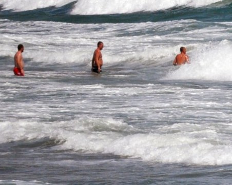 Морето погълна пловдивчанин в Ахтопол, софиянец пък се удави в Поморие