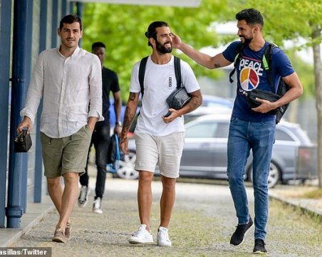 Обрат! Легендата Касияс отново на терена след прекарания инфаркт