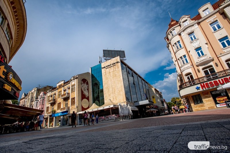 В Пловдив е най-дългата пешеходна улица, а къде се намира най-дългият булевард в България?