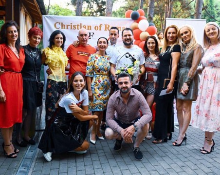 Алекс Петканова уважи петия рожден ден на един от най-добрите салони за красота у нас