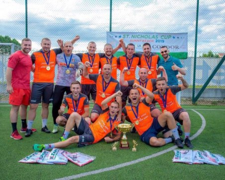 Фантастико Враца е новият стар шампион при аматьорите