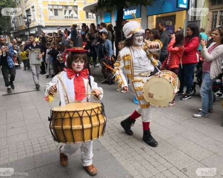 Художници от Германия, Румъния и Италия водят артистични разходки в Пловдив