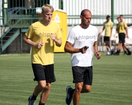 Двама контузени в Ботев пропускат днешната контрола