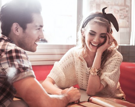 8 неща, които ще научите за някого само от една-единствена целувка