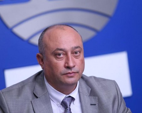 Надзирателите готвят протест, ще бранят шефа на затворите от уволнение