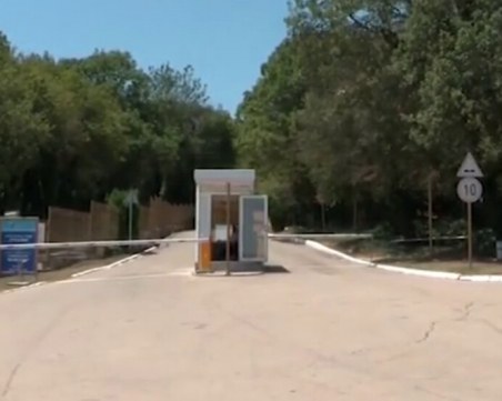 Ангелкова ще бута бариерата на Русалка,сезира прокуратурата