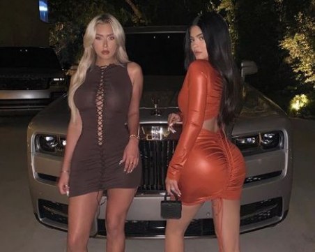 Най-младата милиардерка в света с Ролс Ройс за почти половин милион