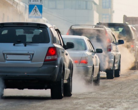 Ще се превърнем ли в сметище за старите коли на Европа? Държавата взима мерки