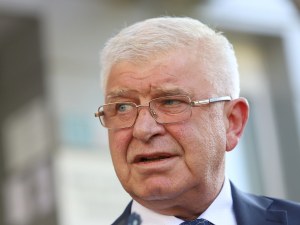 Ананиев ще