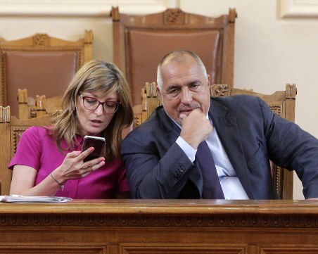 Захариева за думите на Дачич към Борисов: Не е приемливо по този начин да се обръща към премиер