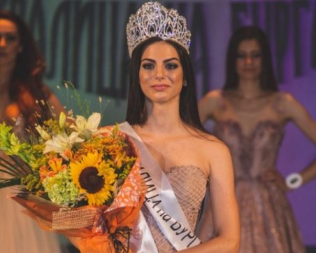 17-годишната Михаела Едрева грабна титлата 