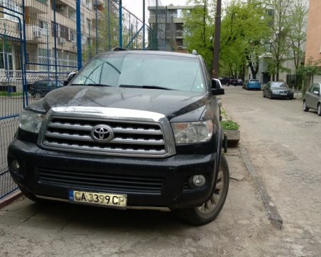 Заседналият на плажа уличен и в неправилно паркиране