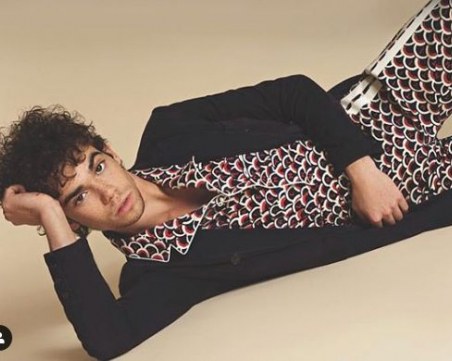 Звезди скърбят за звездата на 