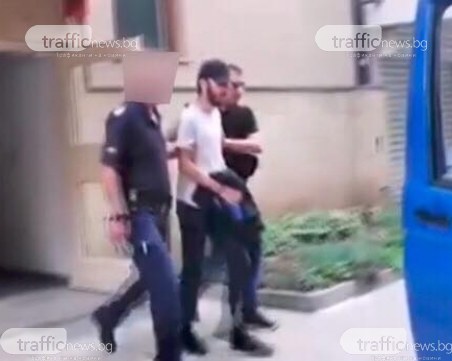 Обиски в три града заради кметския син Иван Белишки