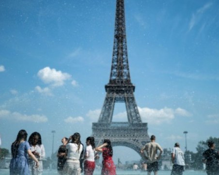 Париж обяви климатично извънредно положение