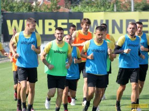 Ботев пусна билетите за мача с Арда