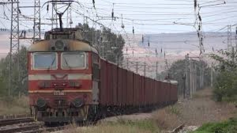 Жена сложи край на живота си на железопътната линия в Дупница