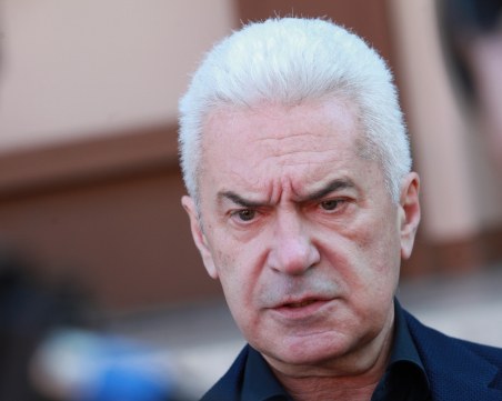 Сидеров: ВМРО и НФСБ рушат управляващата коалиция
