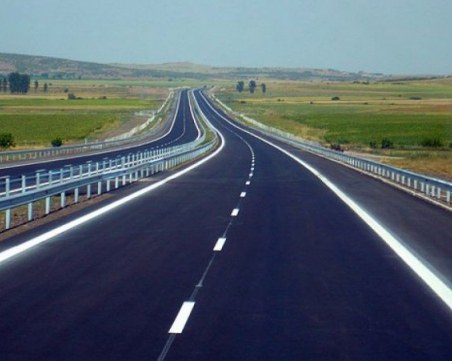 Депутатите решиха: Тол таксите ще се плащат напролет догодина