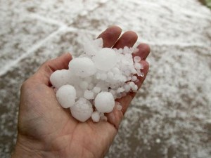 Градушка рани 18 души в Италия, сред тях и бременна жена