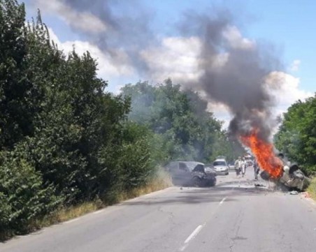 Човек загина след тежка катастрофа край Ямбол