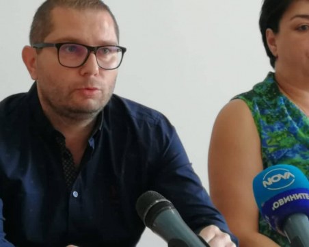 Синът на митничарката от Севлиево: Имам фирма с 3 млн. данъци, нормално е да се допитвам до мама